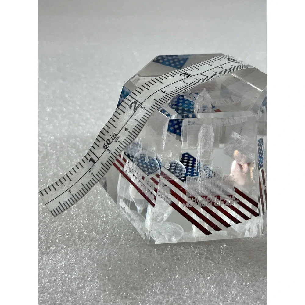 Philadelphia 3D Laser Etched Crystal Paperweight Liberty Bell Independence Hall